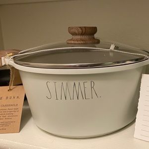 Rae Dunn 3Qt simmer